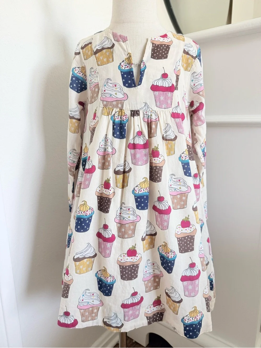 Pink Chicken Girls 5Y Cupcake Dessert Print Long Sleeve Dress Cream Pink